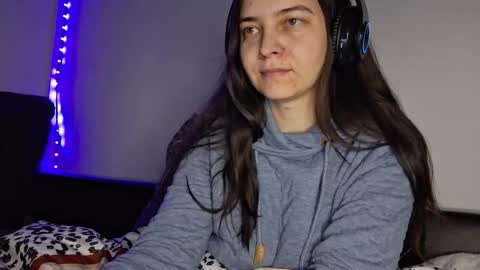 Cyndee Winter online show from 12.22.24