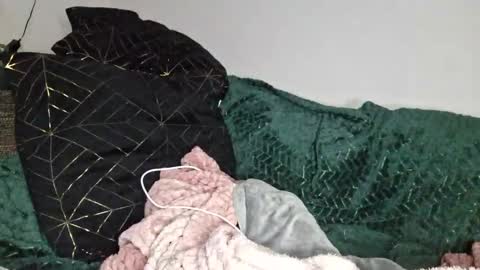 Cyndee Winter online show from 03.02.25