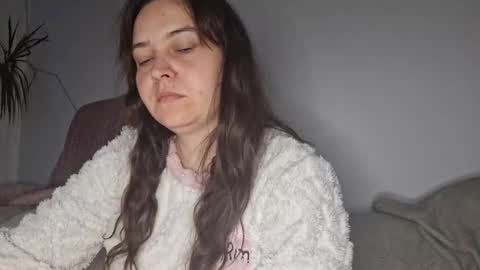 Cyndee Winter online show from 10.05.25