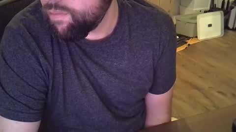 Snapshot of cyrsug chatting on 11.28.25 cyrsug online show from 11.28.25