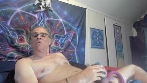 Andrew Thomas online show from 09.20.25