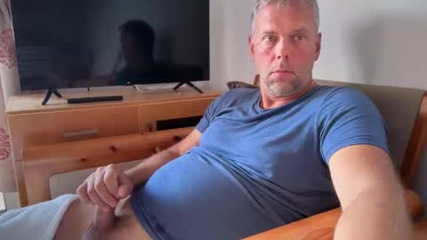 Snapshot of czen888 chatting on 05.25.26 Czen online show from 05.25.26