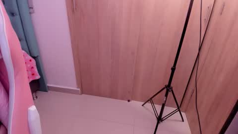 darling online show from 12.04.25