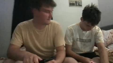 Aeboy12 online show from 09.18.25