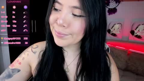 Snapshot of daahanna_ chatting on 09.28.25 Ailyn online show from 09.28.25