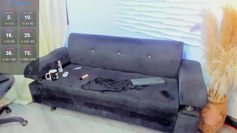 Snapshot of daarkomalfoy chatting on 12.06.24 Mauricio online show from 12.06.24