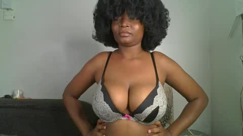 Snapshot of daddies_toy1 chatting on 09.30.25 daddyiestoy online show from 09.30.25