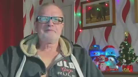 Snapshot of daddiescockforyou chatting on 12.13.24 Brian ... online show from 12.13.24