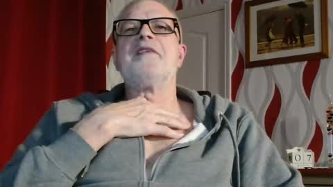 Snapshot of daddiescockforyou chatting on 01.07.25 Brian ... online show from 01.07.25