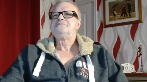 Snapshot of daddiescockforyou chatting on 02.05.25 Brian ... online show from 02.05.25