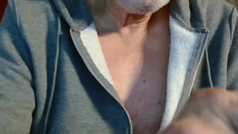 Snapshot of daddiescockforyou chatting on 09.11.25 Brian ... online show from 09.11.25