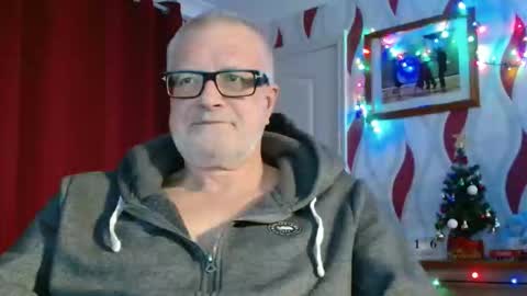 Snapshot of daddiescockforyou chatting on 12.16.25 Brian ... online show from 12.16.25