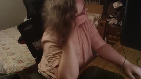 Snapshot of daddsliltoy chatting on 03.04.25 DaddysLilToy online show from 03.04.25