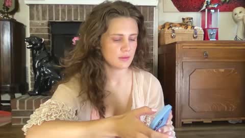 Belle  Email daddydaycarecb  online show from 07.26.26