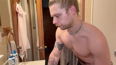 DaddydayDrinkz online show from 11.23.25