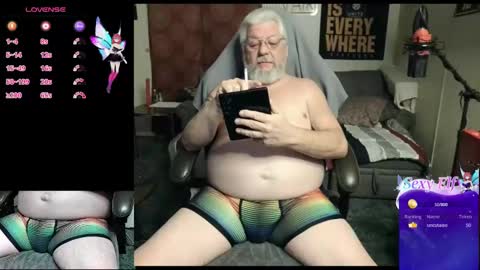 Snapshot of daddydom4fun chatting on 02.07.25 Daddydom4fun online show from 02.07.25