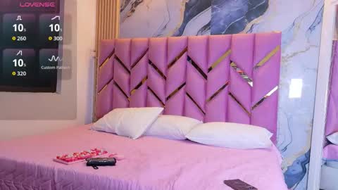 JAZMIN online show from 11.01.25