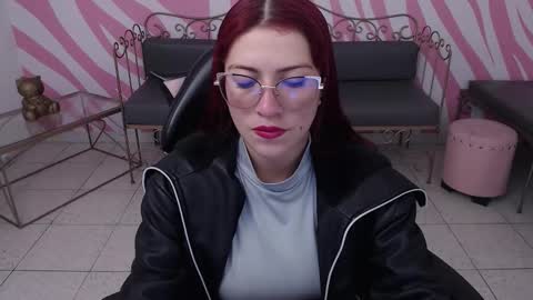 daffne evans online show from 11.20.25