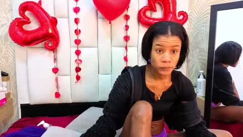 daffnelewis online show from 02.17.26