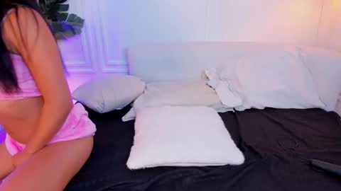 Snapshot of dafne_hillss chatting on 10.29.25 dafne_hillss online show from 10.29.25