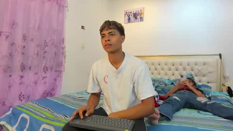 dafnezahiraa  online show from 03.05.25