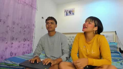 dafnezahiraa  online show from 03.11.25