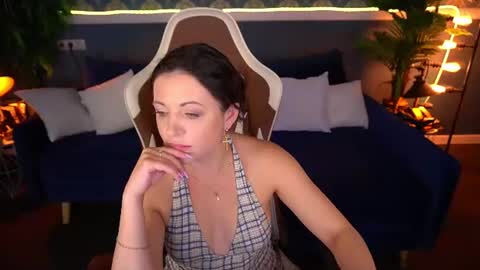 Snapshot of dafni_mon chatting on 07.15.26 Dafni Mon online show from 07.15.26
