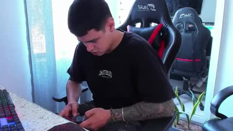 my name is Jhon and I live in colombia online show from 09.26.25