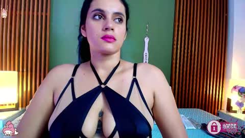 Snapshot of dahiana_spark chatting on 02.27.25 Dahiana online show from 02.27.25