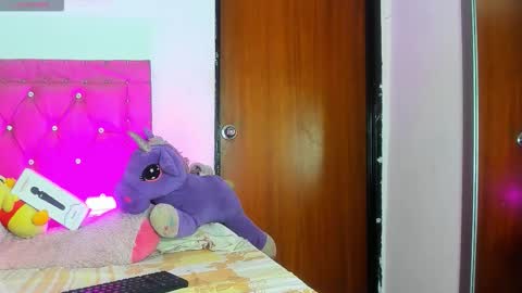    online show from 09.10.25