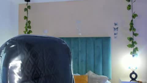 Dahlia online show from 04.02.26