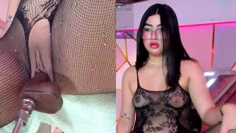 Snapshot of dahliafox_ chatting on 03.12.26 Dhalia online show from 03.12.26