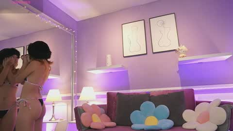 Dahlia Grey online show from 03.25.26