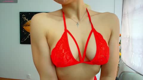 Snapshot of daisyluvsyou chatting on 02.26.26 Daisyy online show from 02.26.26