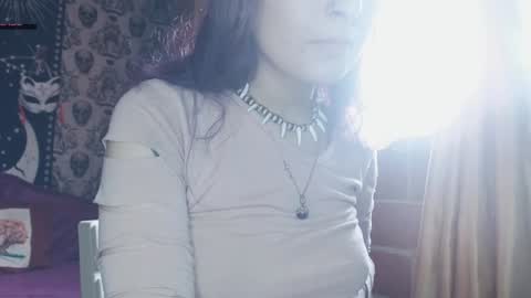 Snapshot of dak_7 chatting on 02.01.25 -- -- help me reach 100 hands up online show from 02.01.25