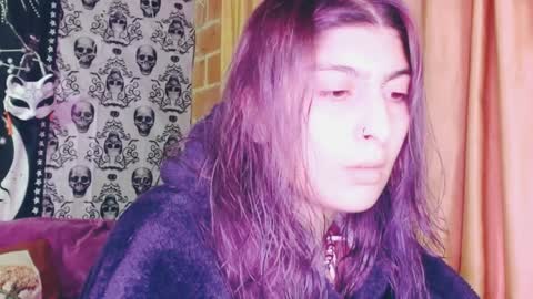 Snapshot of dak_7 chatting on 02.07.25 -- -- help me reach 100 hands up online show from 02.07.25