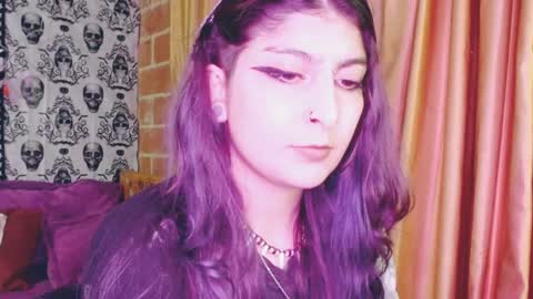 Snapshot of dak_7 chatting on 02.08.25 -- -- help me reach 100 hands up online show from 02.08.25