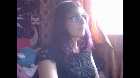 Snapshot of dak_7 chatting on 10.07.25 -- -- help me reach 100 hands up online show from 10.07.25