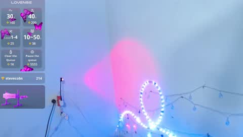 VALENTINA  online show from 01.18.25