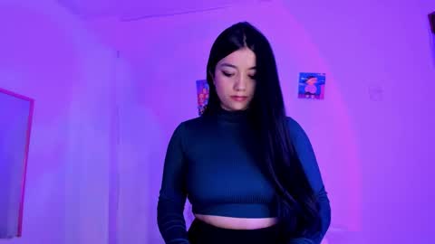 dakostelee1_ online show from 11.10.25