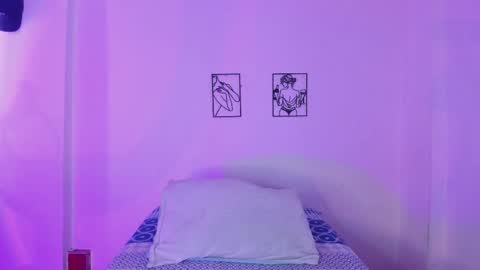 dakostelee1_ online show from 02.28.26