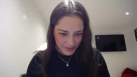 IG  dakotasofiaa online show from 02.04.26