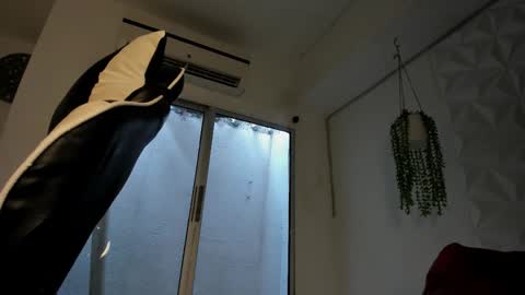 Snapshot of dakota_x18 chatting on 09.23.25 dakota_x18 online show from 09.23.25