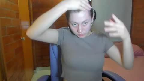 The girl of your dreams o online show from 01.07.25