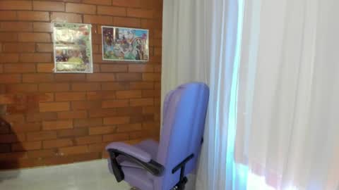 The girl of your dreams o online show from 02.21.25