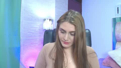 Snapshot of dakotarobbins_ chatting on 09.28.25 dakotarobbins_ online show from 09.28.25