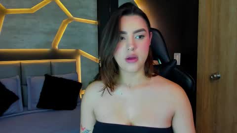 Dakota  online show from 02.02.26