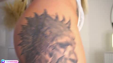 Snapshot of dakotasi chatting on 03.04.26 Dasha online show from 03.04.26