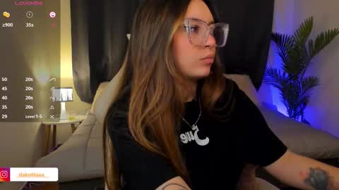 dakottaa__ online show from 01.05.26