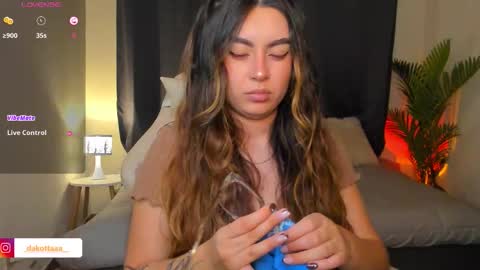 dakottaa__ online show from 03.24.26